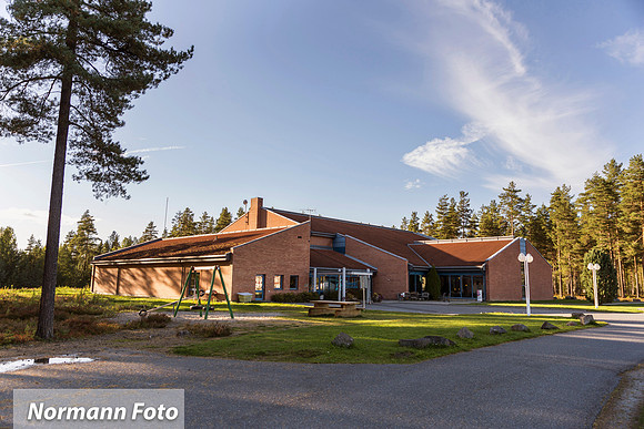 Furumo_svømmehall_Geithus